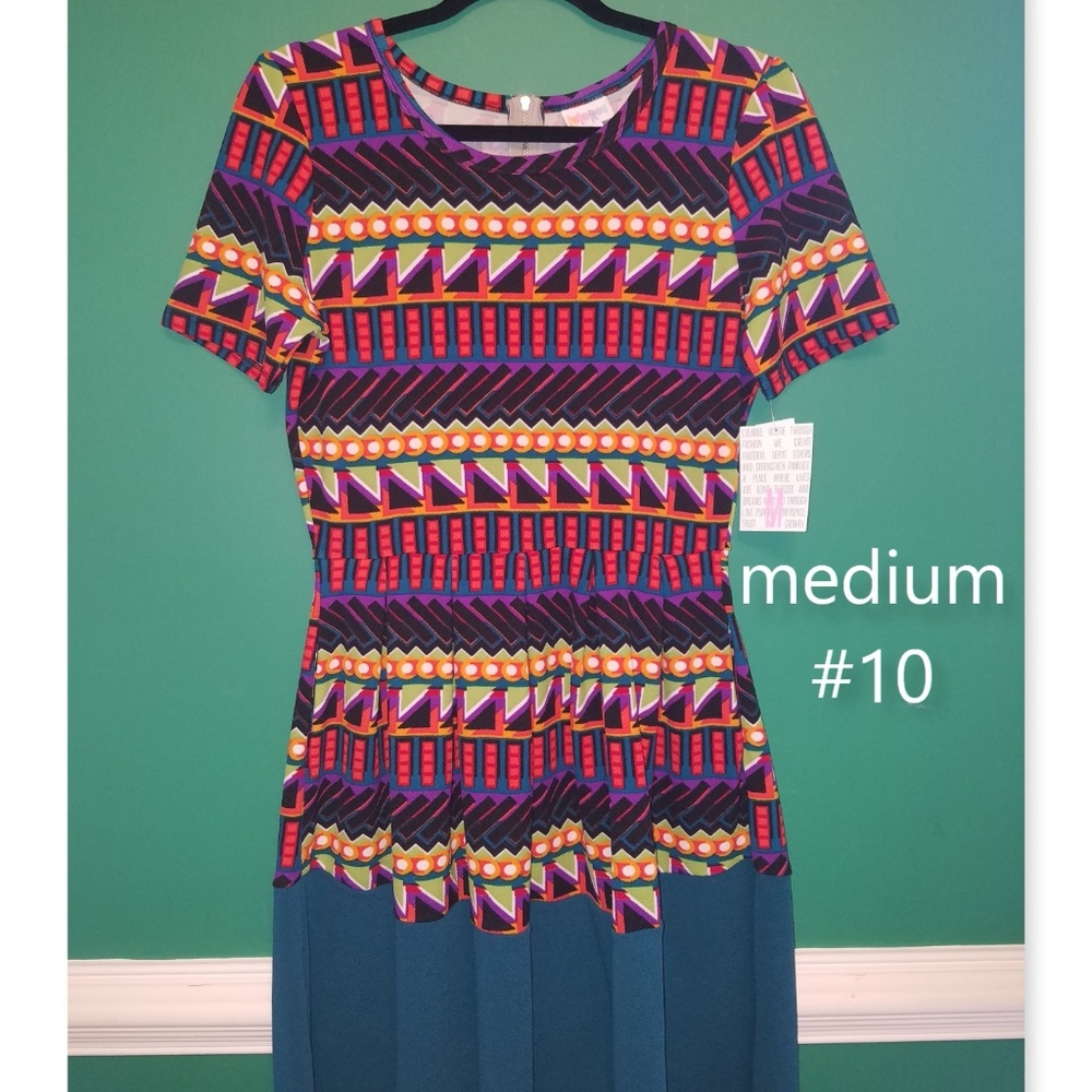 LuLaRoe Amelia